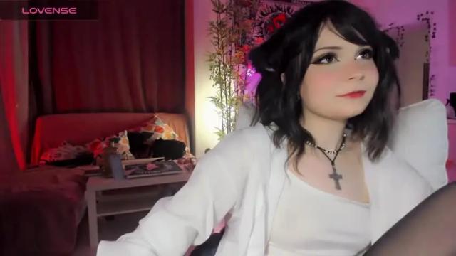 Image 7 of ronnie_neko Stream on Chaturbate on 15 months ago