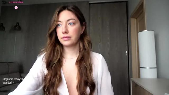 Image 2 of ronny_ponny Stream on Chaturbate on 1 month ago