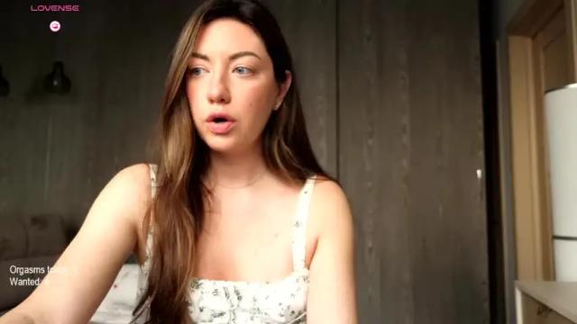 Image 3 of ronny_ponny Stream on Chaturbate on 1 month ago