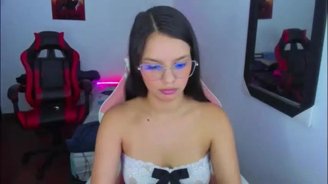 Thumbnail 1, room_kitty's Stream at Chaturbate, 26 days ago