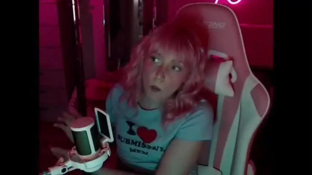 Image 4 of ropekittenn Stream on Chaturbate on 13 months ago