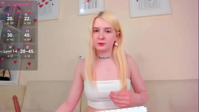 Image 4 of rosa_mariposa_ Stream on Chaturbate on 23 days ago