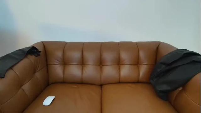 Image 12 of rosaliecaine Stream on Chaturbate on 1 month ago