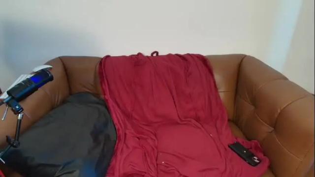 Image 6 of rosaliecaine Stream on Chaturbate on 16 days ago