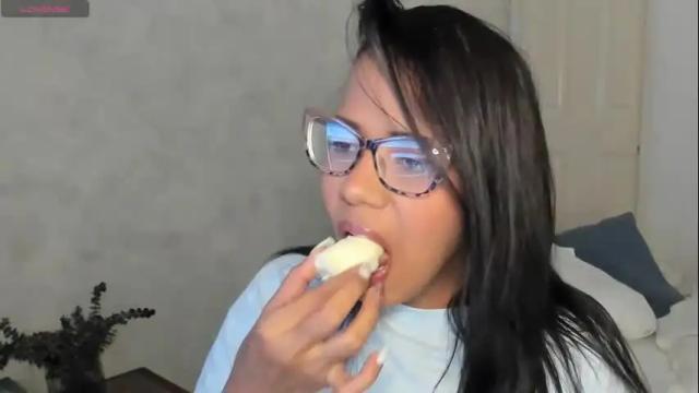 Thumbnail 1, rosaliiaa1's Stream at Chaturbate, 15 days ago
