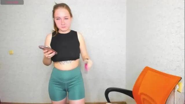 Image 2 of rosalina1690 Stream on Chaturbate on 28 days ago