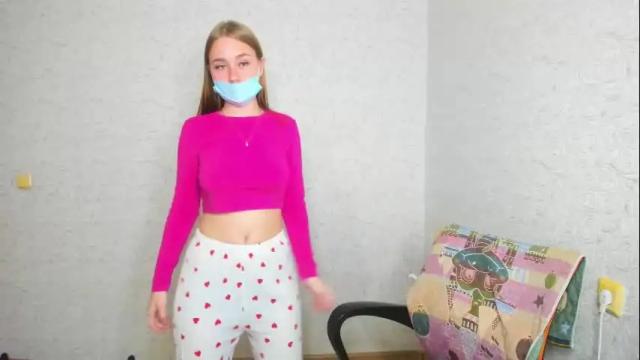 Image 3 of rosalina1690 Stream on Chaturbate on 17 days ago