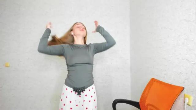 Image 6 of rosalina1690 Stream on Chaturbate on 2 months ago