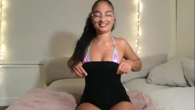 Thumbnail 1, rosalinatoosexy's Stream at Chaturbate, 1 month ago