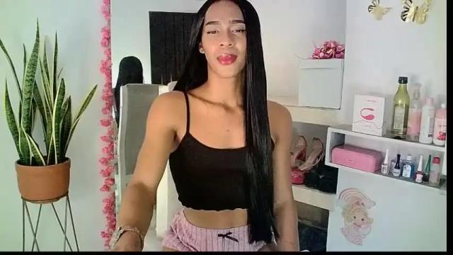 Image 7 of rosalindasexy Stream on Chaturbate on 10 days ago
