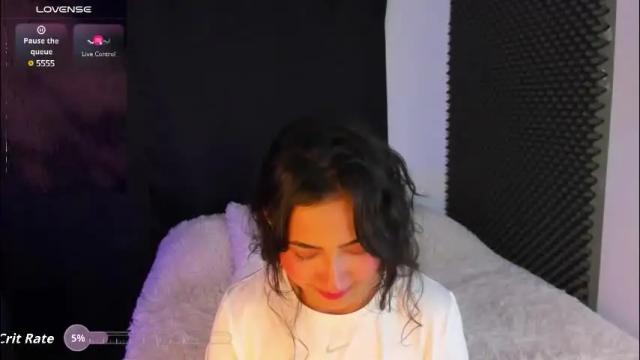 Image 10 of rosario215_ Stream on Chaturbate on 2 months ago