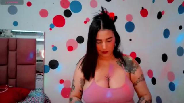 Thumbnail 2, rosario_morgan's Stream at Chaturbate, 12 months ago