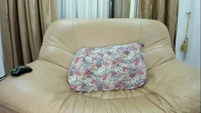 Image 3 of rosasweet02 Stream on Chaturbate on 1 month ago
