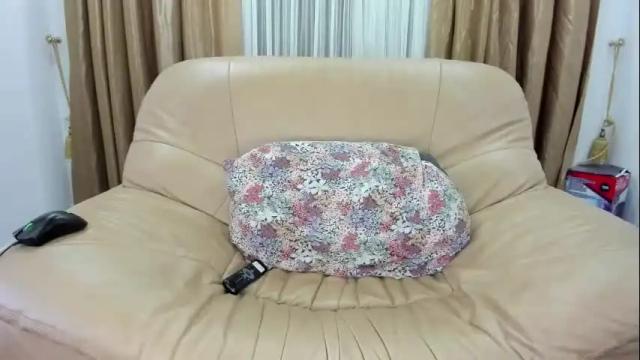 Image 8 of rosasweet02 Stream on Chaturbate on 27 days ago
