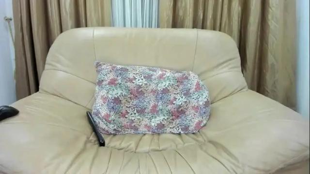 Image 2 of rosasweet02 Stream on Chaturbate on 26 days ago