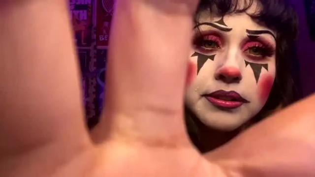 Image 11 of rosaxxxmariposa Stream on Chaturbate on 17 months ago