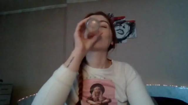 Image 8 of rose_2004 Stream on Chaturbate on 22 months ago