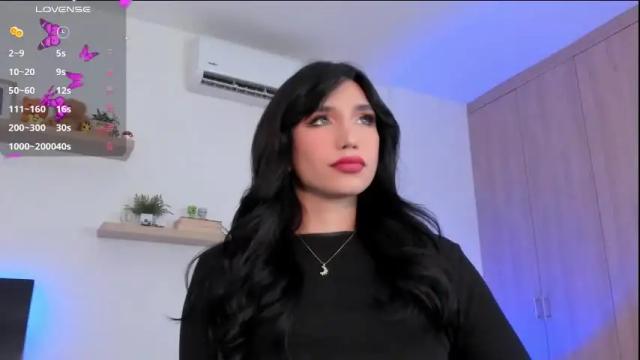Image 2 of rose__saenz Stream on Chaturbate on 6 months ago
