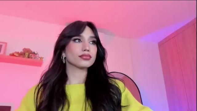 Image 11 of rose__saenz Stream on Chaturbate on 3 months ago