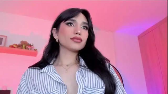 Image 11 of rose__saenz Stream on Chaturbate on 3 months ago