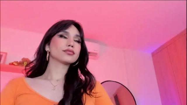 Image 3 of rose__saenz Stream on Chaturbate on 2 months ago