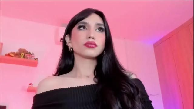 Image 2 of rose__saenz Stream on Chaturbate on 2 months ago