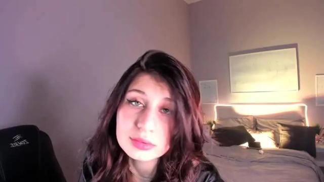 Image 8 of rose_beauty Stream on Chaturbate on 17 months ago