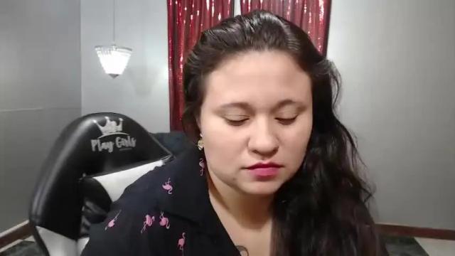 Image 10 of rose_bigbooty_ Stream on Chaturbate on 15 months ago