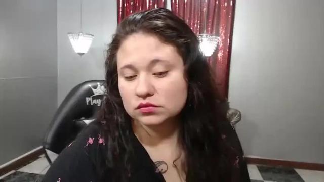 Image 12 of rose_bigbooty_ Stream on Chaturbate on 15 months ago