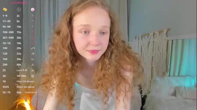 Image 3 of rose_charming_ Stream on Chaturbate on 4 months ago