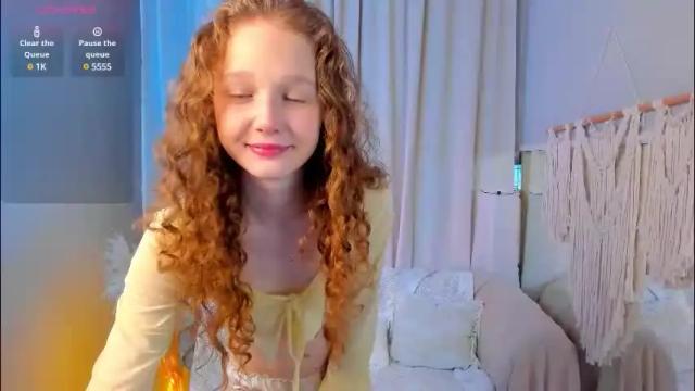 Image 2 of rose_charming_ Stream on Chaturbate on 2 months ago