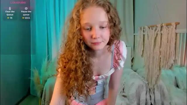 Image 4 of rose_charming_ Stream on Chaturbate on 2 months ago