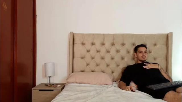 Image 11 of rose_dom Stream on Chaturbate on 20 days ago
