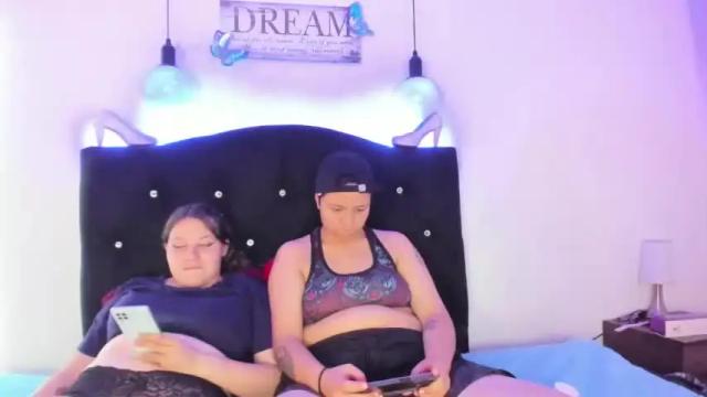 Image 3 of rose_honey_ Stream on Chaturbate on 22 months ago