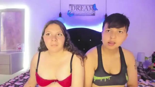 Image 12 of rose_honey_ Stream on Chaturbate on 21 months ago