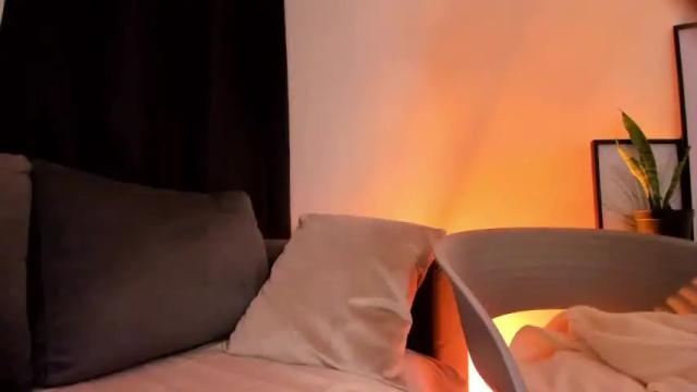 Image 2 of rose_mendes Stream on Chaturbate on 18 months ago