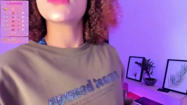 Image 11 of rose_mendes Stream on Chaturbate on 16 months ago