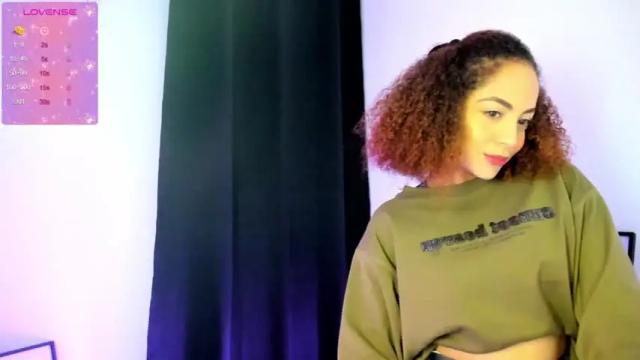 Image 3 of rose_mendes Stream on Chaturbate on 16 months ago