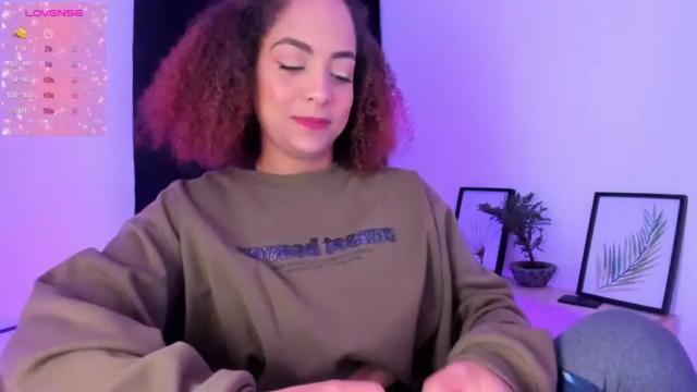 Image 8 of rose_mendes Stream on Chaturbate on 16 months ago