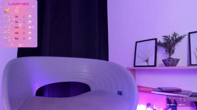 Image 3 of rose_mendes Stream on Chaturbate on 16 months ago
