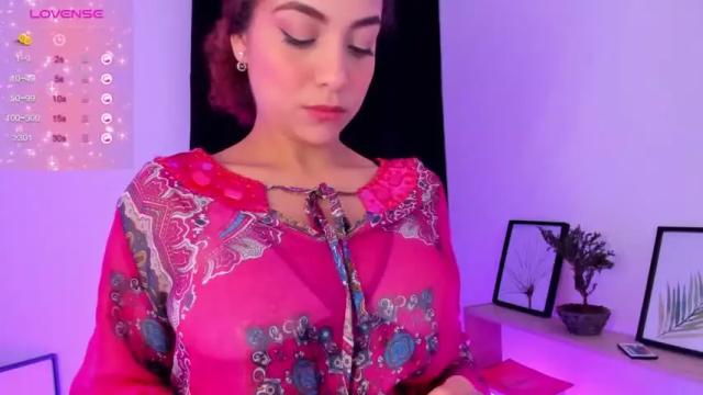Image 3 of rose_mendes Stream on Chaturbate on 16 months ago