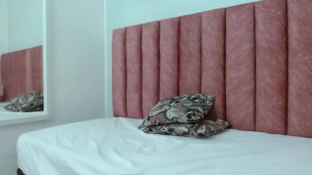 Image 8 of rose_milan_ Stream on Chaturbate on 20 months ago