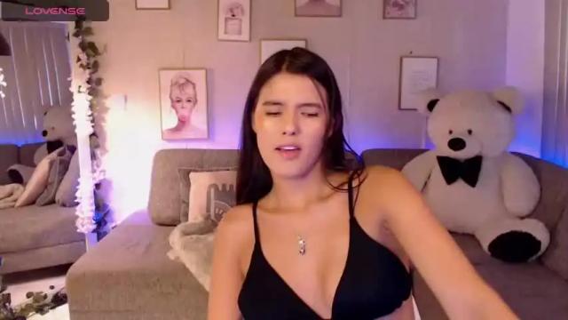 Image 4 of rose_se Stream on Chaturbate on 19 months ago