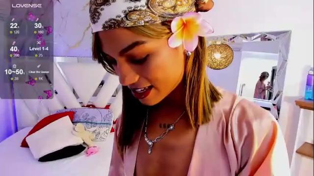 Image 4 of rose_sscott Stream on Chaturbate on 27 days ago