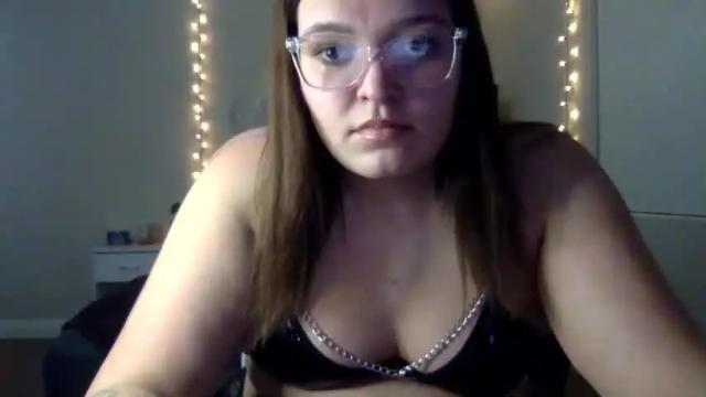 Image 2 of rosealexa3 Stream on Chaturbate on 17 months ago