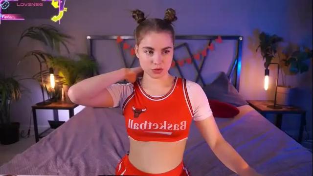 Image 3 of roseallan Stream on Chaturbate on 5 months ago