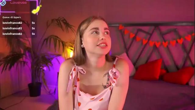 Image 10 of roseallan Stream on Chaturbate on 4 months ago