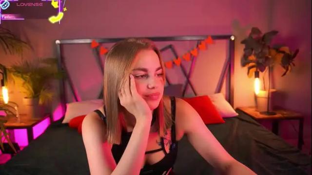 Image 3 of roseallan Stream on Chaturbate on 4 months ago