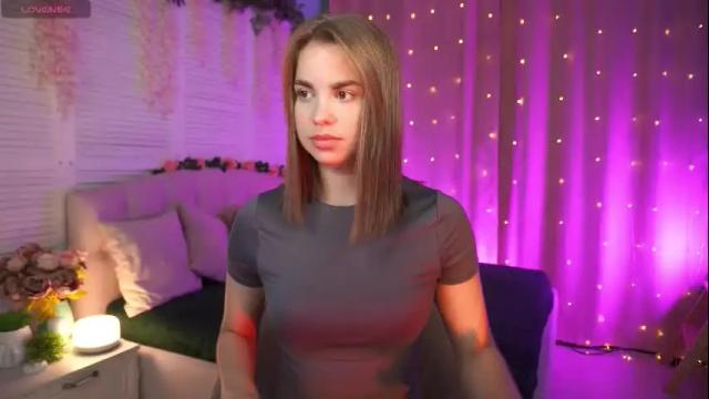 Image 6 of roseallan Stream on Chaturbate on 3 months ago