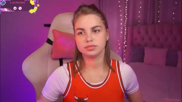Image 10 of roseallan Stream on Chaturbate on 3 months ago